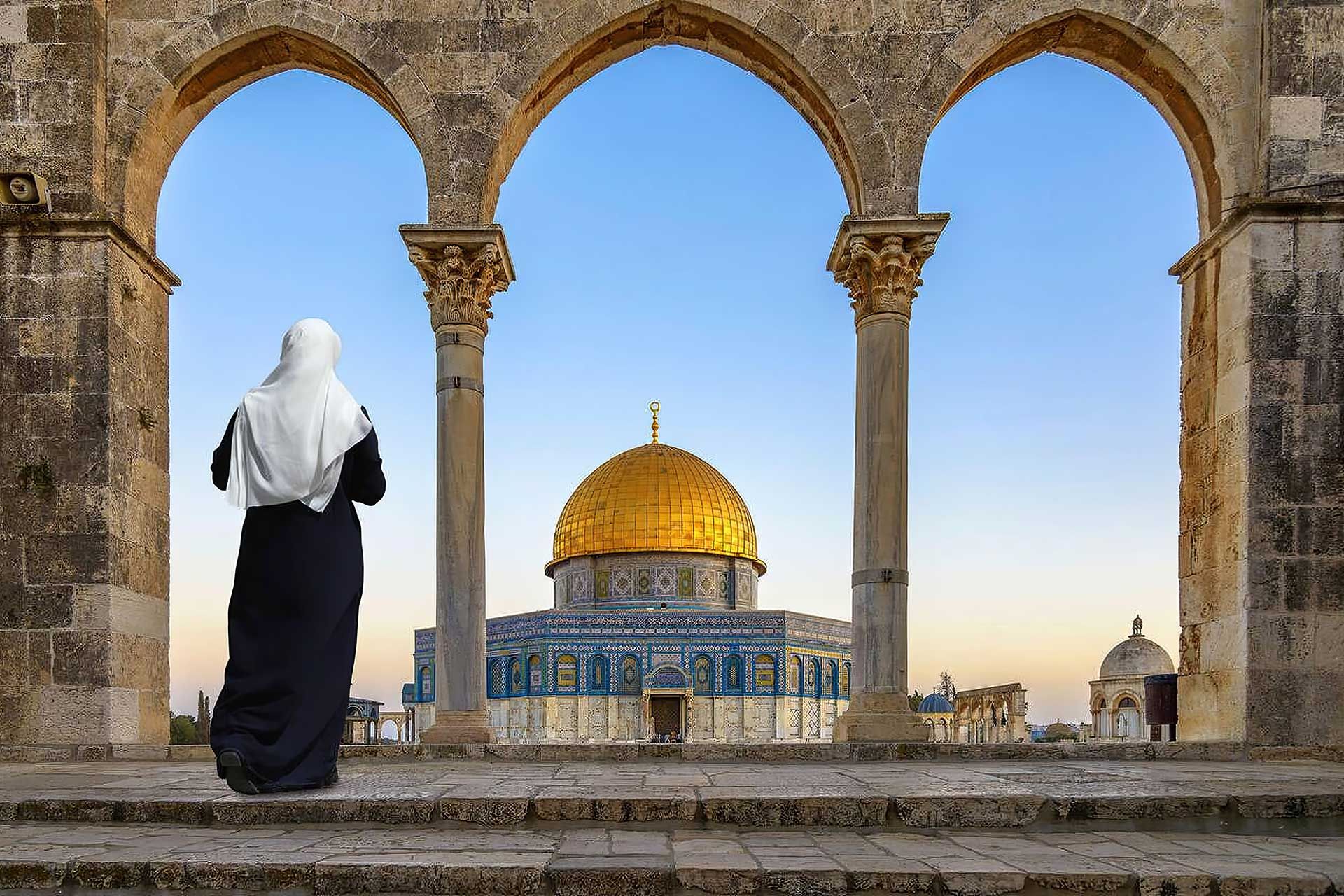 The Golden Dome That Touches Heaven