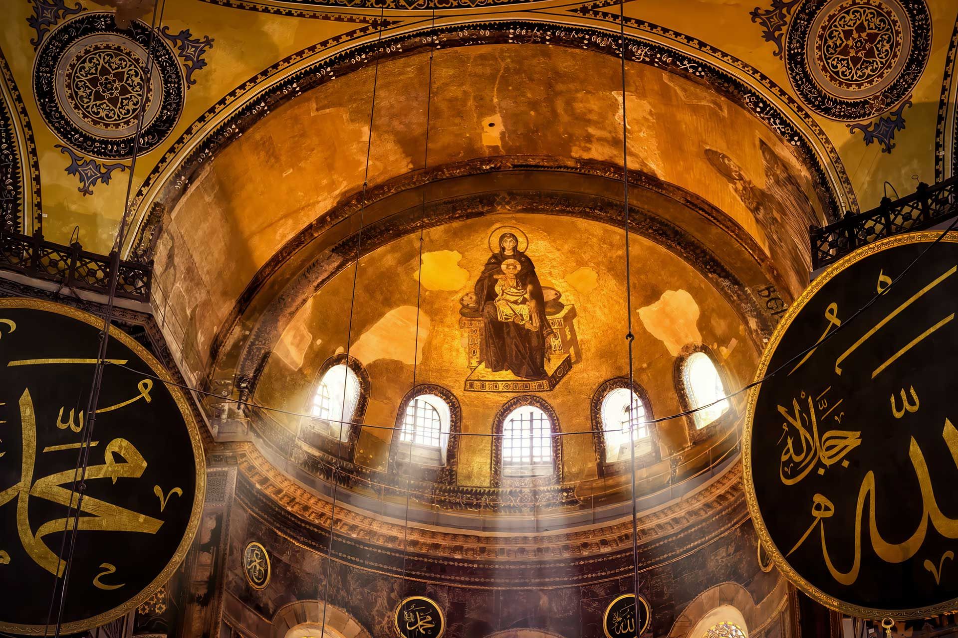 Byzantium: The Forgotten Bridge Between the Ancient and Medieval Worlds